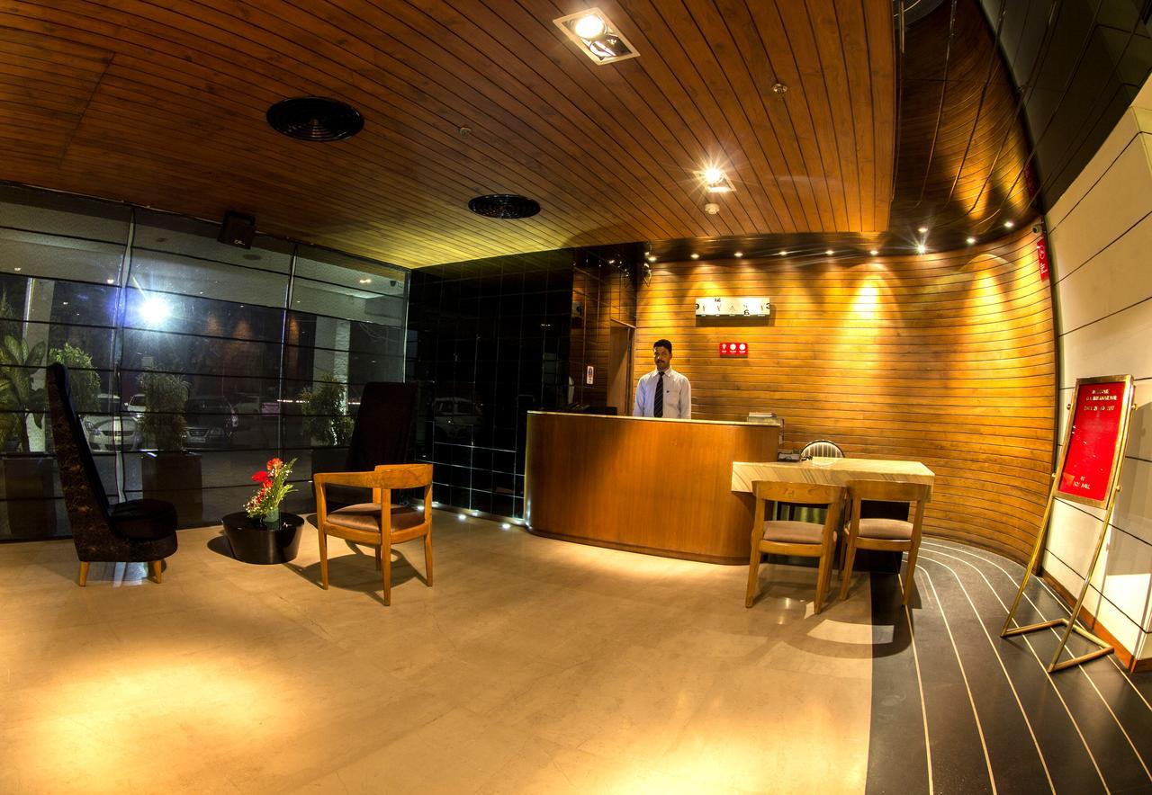 Hotel Gk International Chandigarh Exterior photo