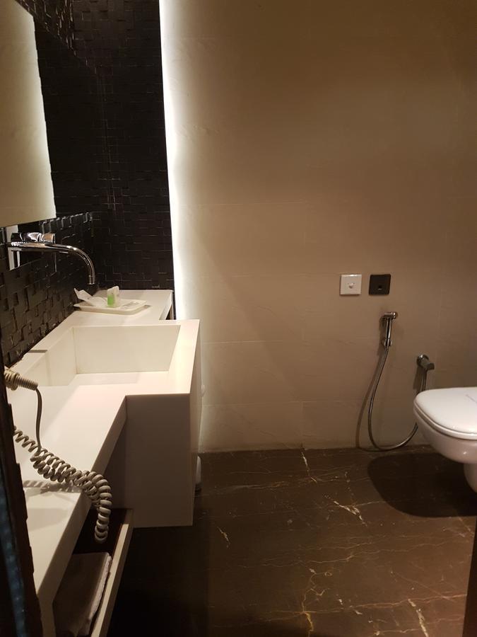 Hotel Gk International Chandigarh Exterior photo