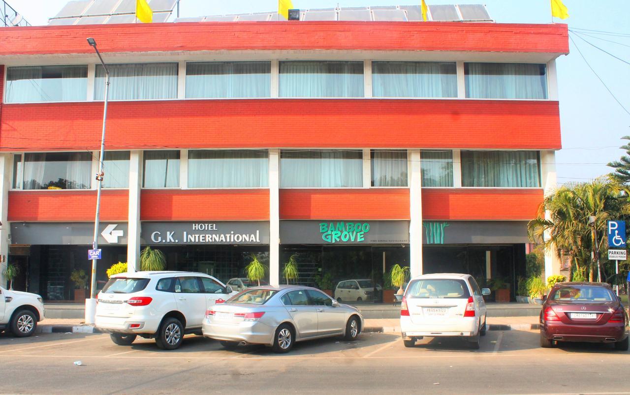 Hotel Gk International Chandigarh Exterior photo