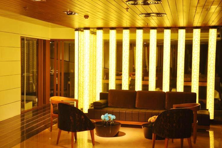 Hotel Gk International Chandigarh Exterior photo